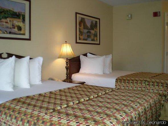 Baymont By Wyndham Valdosta At Valdosta Mall Chambre photo