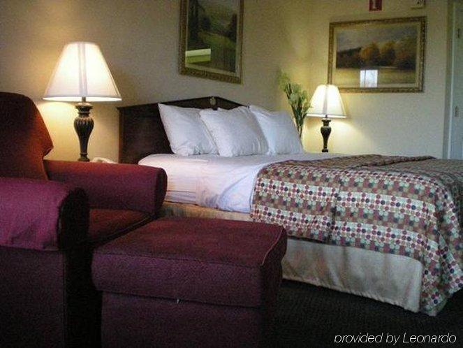 Baymont By Wyndham Valdosta At Valdosta Mall Chambre photo